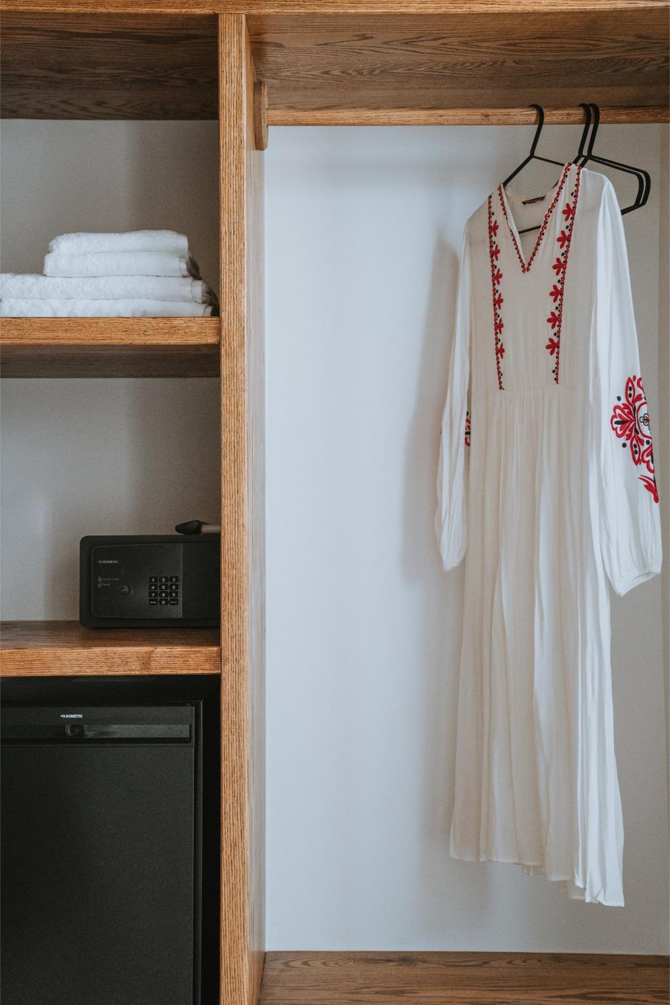 Ostria View Mykonos Bed & Breakfast Mykonos Town Exterior photo
